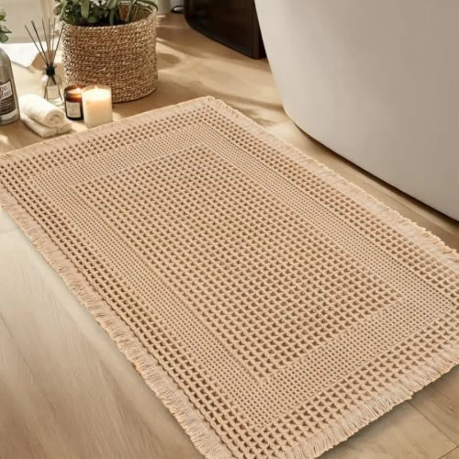Washable Waffle Bath Mat, Super Absorbent Non Slip Bathroom Boho Rug with Tassels,
